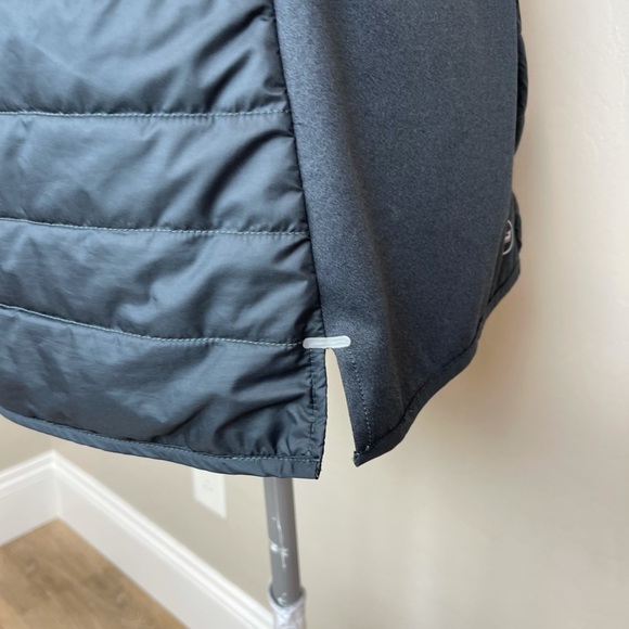 Peter Millar Quilted Lizzie Vest Gray - Picture 5 of 9